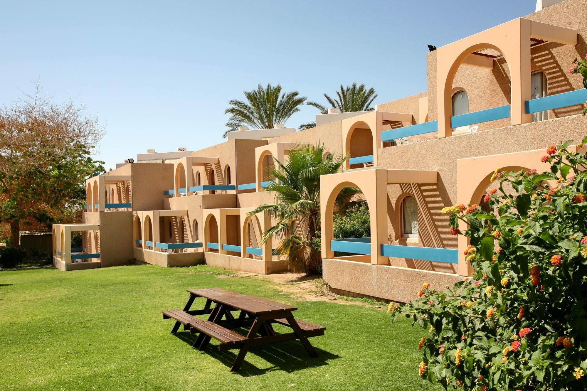 Club In Eilat - Coral Beach Villa Resort エクステリア 写真