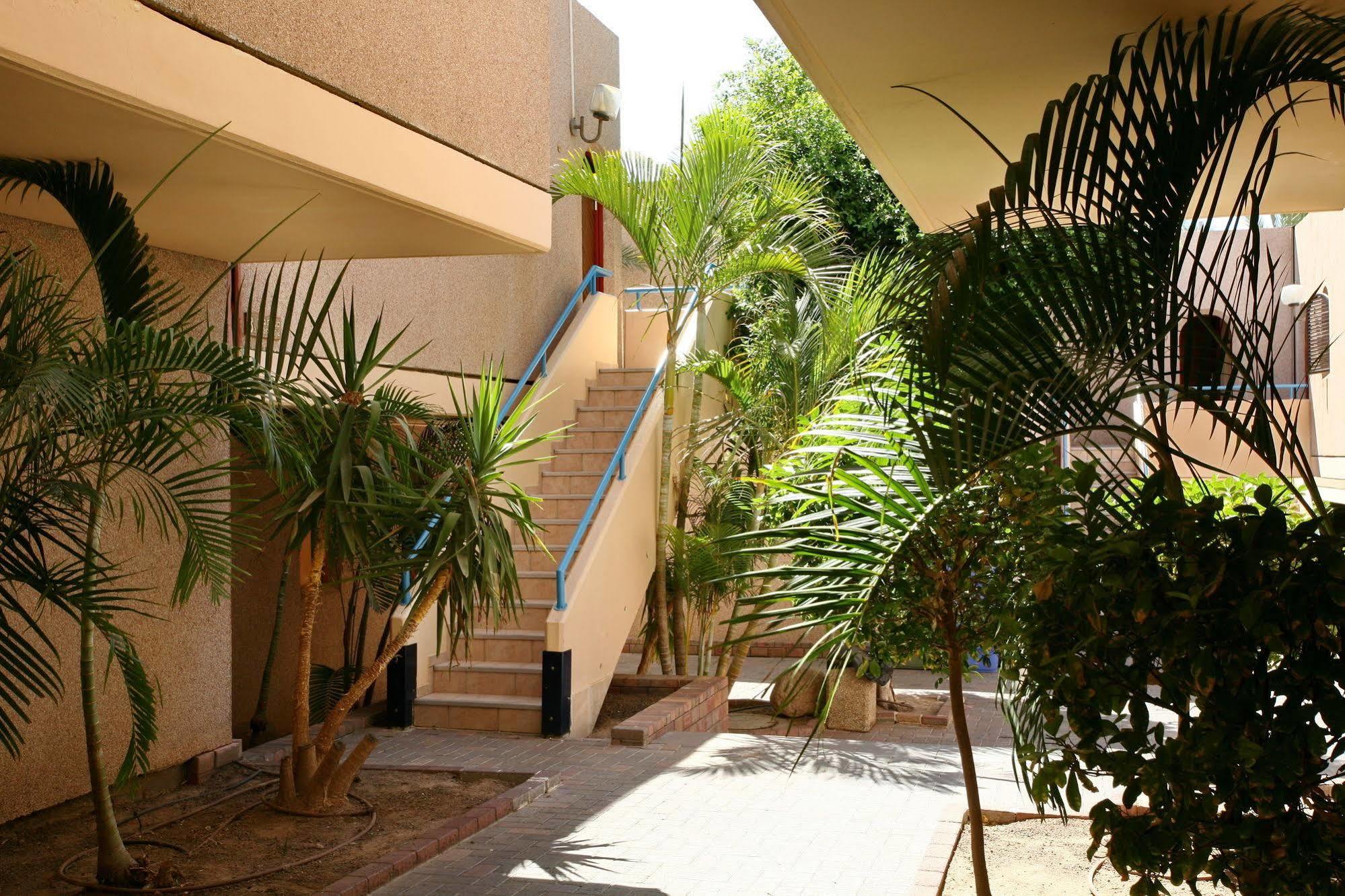 Club In Eilat - Coral Beach Villa Resort エクステリア 写真